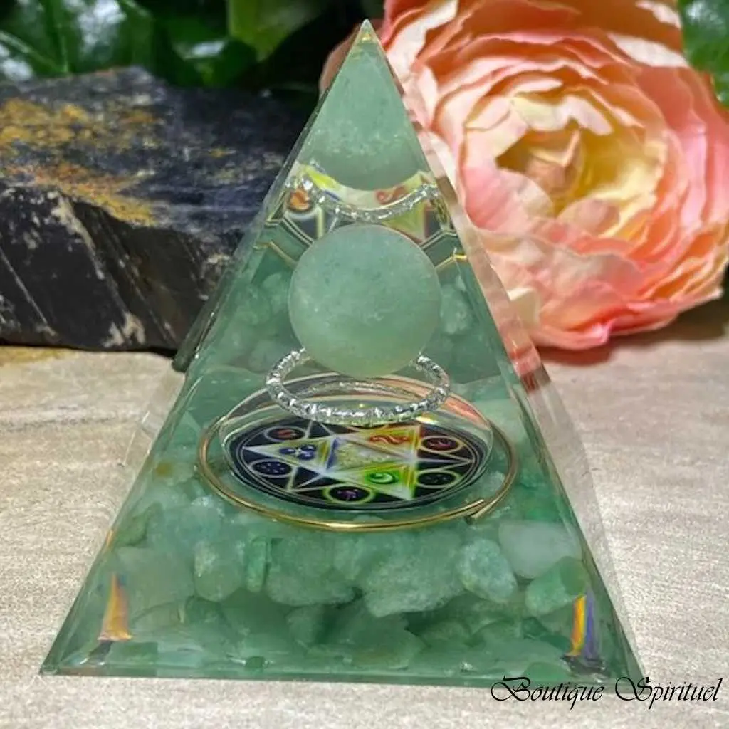 Luckily & Harmony: the organitis that attracts luck and soothes the heart