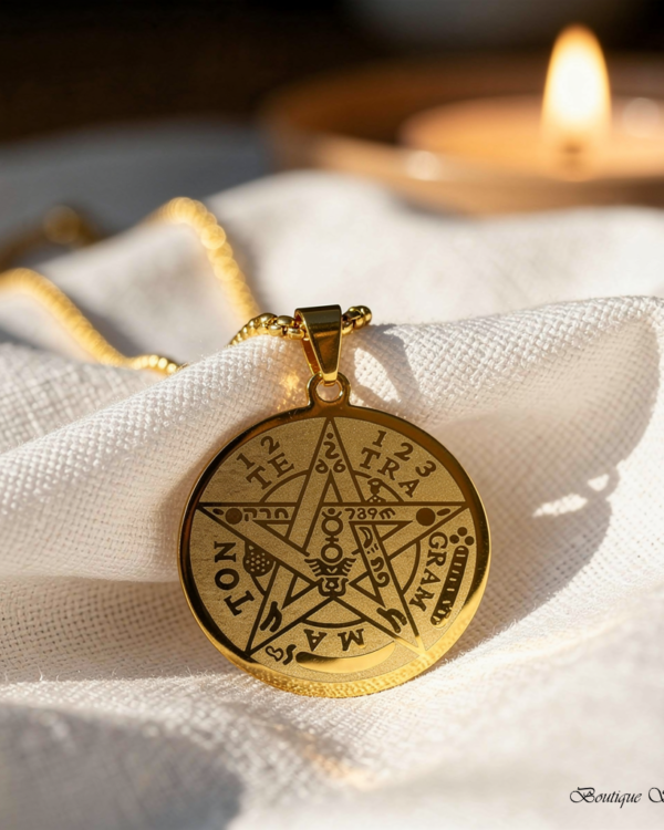 Collier du Tétragrammaton